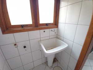 Apartamento com 75m², 2 dormitórios no bairro Petrópolis em Porto Alegre para Alugar