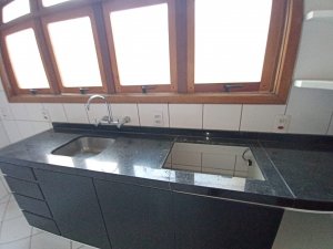 Apartamento com 75m², 2 dormitórios no bairro Petrópolis em Porto Alegre para Alugar