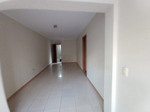 Apartamento com 75m², 2 dormitórios no bairro Petrópolis em Porto Alegre para Alugar