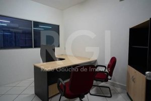 Salas/Conjuntos com 157m² no bairro Centro Histórico em Porto Alegre para Alugar