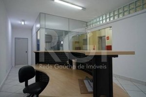 Salas/Conjuntos com 157m² no bairro Centro Histórico em Porto Alegre para Alugar