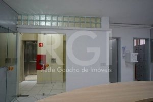 Salas/Conjuntos com 157m² no bairro Centro Histórico em Porto Alegre para Alugar