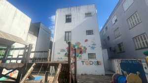 Prédio Comercial com 450m² no bairro Auxiliadora em Porto Alegre para Alugar