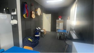 Prédio Comercial com 450m² no bairro Auxiliadora em Porto Alegre para Alugar