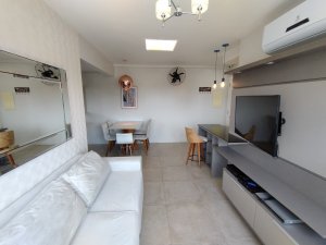 Apartamento com 77m², 3 dormitórios no bairro Partenon em Porto Alegre para Comprar