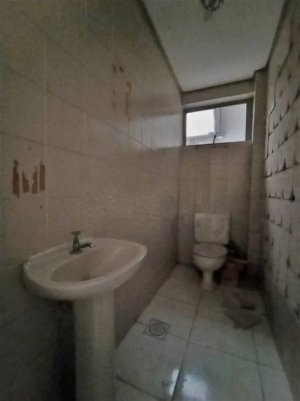 Loja com 100m² no bairro Centro Histórico em Porto Alegre para Alugar