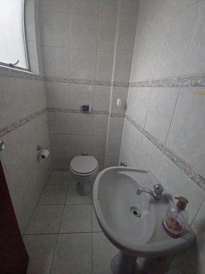 Salas/Conjuntos com 154m² no bairro Independência em Porto Alegre para Alugar