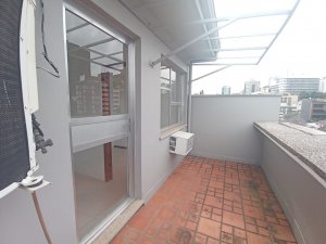 Salas/Conjuntos com 154m² no bairro Independência em Porto Alegre para Alugar