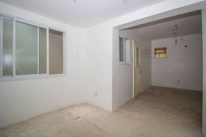 Casa Comercial com 164m² no bairro Floresta em Porto Alegre para Alugar