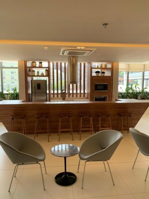 Salas/Conjuntos com 39m² no bairro Passo da Areia em Porto Alegre para Alugar