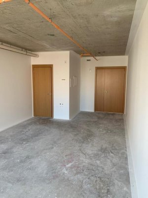 Salas/Conjuntos com 39m² no bairro Passo da Areia em Porto Alegre para Alugar