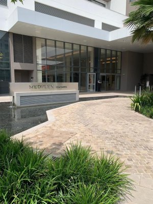 Salas/Conjuntos com 78m² no bairro Passo da Areia em Porto Alegre para Alugar