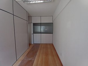 Salas/Conjuntos com 55m² no bairro Petrópolis em Porto Alegre para Alugar