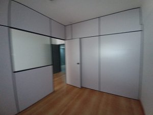 Salas/Conjuntos com 55m² no bairro Petrópolis em Porto Alegre para Alugar