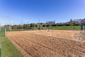 Casa Condominio com 339m², 4 dormitórios no bairro Vila Nova em Porto Alegre para Alugar