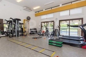 Casa Condominio com 339m², 4 dormitórios no bairro Vila Nova em Porto Alegre para Alugar