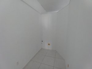 Salas/Conjuntos com 55m² no bairro Petrópolis em Porto Alegre para Alugar