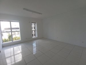 Salas/Conjuntos com 55m² no bairro Petrópolis em Porto Alegre para Alugar