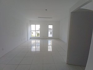 Salas/Conjuntos com 55m² no bairro Petrópolis em Porto Alegre para Alugar