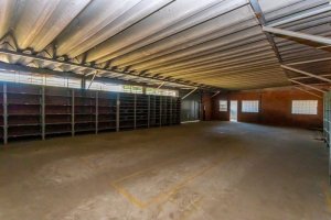 Galpão com 600m² no bairro Farrapos em Porto Alegre para Alugar