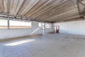 Galpão com 600m² no bairro Farrapos em Porto Alegre para Alugar
