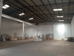 Galpão com 502m² no bairro Floresta em Porto Alegre para Alugar