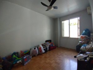 Casa com 209m², 4 dormitórios no bairro Auxiliadora em Porto Alegre para Alugar
