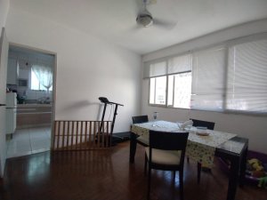 Casa com 209m², 4 dormitórios no bairro Auxiliadora em Porto Alegre para Alugar