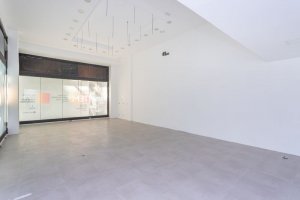 Loja com 76m² no bairro Praia de Belas em Porto Alegre para Alugar