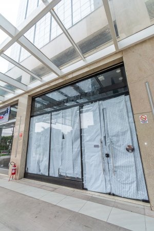 Loja com 64m² no bairro Praia de Belas em Porto Alegre para Alugar