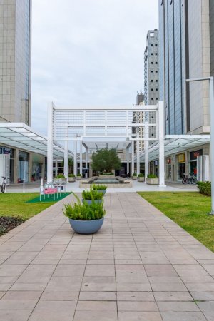 Loja com 64m² no bairro Praia de Belas em Porto Alegre para Alugar