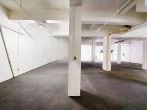 Loja com 270m² no bairro Navegantes em Porto Alegre para Alugar