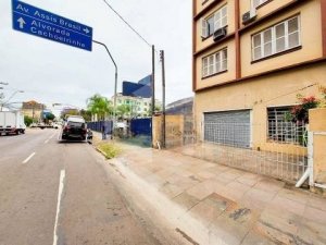 Loja com 270m² no bairro Navegantes em Porto Alegre para Alugar