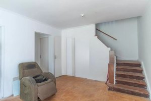 Casa com 275m², 3 dormitórios no bairro Azenha em Porto Alegre para Alugar