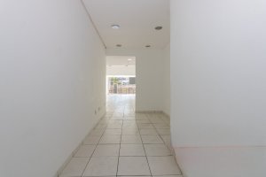 Loja com 130m² no bairro Cristo Redentor em Porto Alegre para Alugar