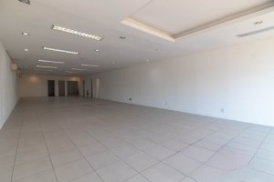 Loja com 130m² no bairro Cristo Redentor em Porto Alegre para Alugar