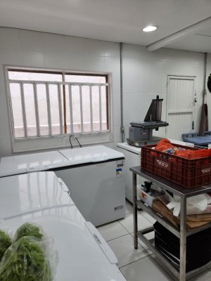 Casa Comercial com 105m² no bairro Petrópolis em Porto Alegre para Alugar