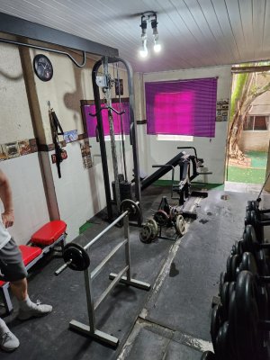 Casa Comercial com 105m² no bairro Petrópolis em Porto Alegre para Alugar