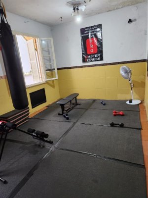 Casa Comercial com 105m² no bairro Petrópolis em Porto Alegre para Alugar