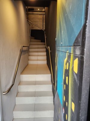 Casa Comercial com 105m² no bairro Petrópolis em Porto Alegre para Alugar