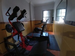 Casa Comercial com 105m² no bairro Petrópolis em Porto Alegre para Alugar