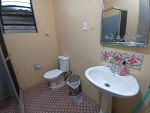 Casa Comercial com 105m² no bairro Petrópolis em Porto Alegre para Alugar