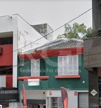 Casa Comercial com 105m² no bairro Petrópolis em Porto Alegre para Comprar