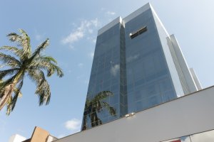 Salas/Conjuntos com 90m² no bairro Petrópolis em Porto Alegre para Alugar