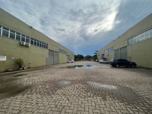 Galpão com 181m² no bairro Sarandi em Porto Alegre para Alugar