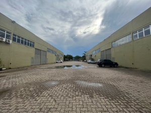 Galpão com 181m² no bairro Sarandi em Porto Alegre para Alugar