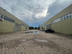 Galpão com 181m² no bairro Sarandi em Porto Alegre para Alugar