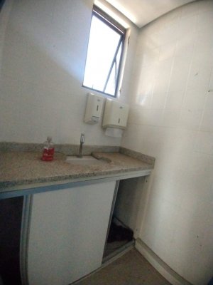 Salas/Conjuntos com 31m² no bairro Moinhos de Vento em Porto Alegre para Alugar