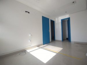 Conjunto/Sala com 31m² no bairro Moinhos de Vento em Porto Alegre para Alugar