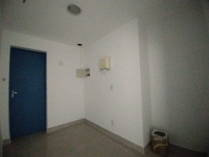 Salas/Conjuntos com 31m² no bairro Moinhos de Vento em Porto Alegre para Alugar